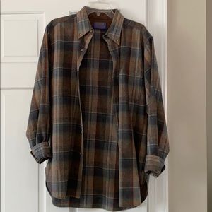100 wool Pendleton button shirt